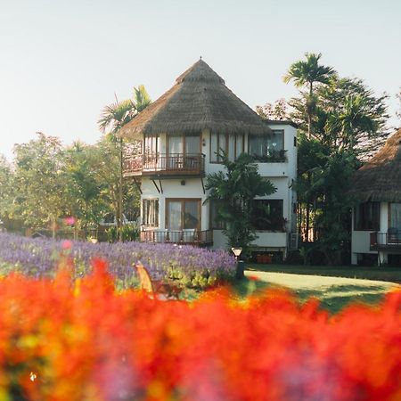 Phusanfah Resort Mae Taeng Eksteriør bilde